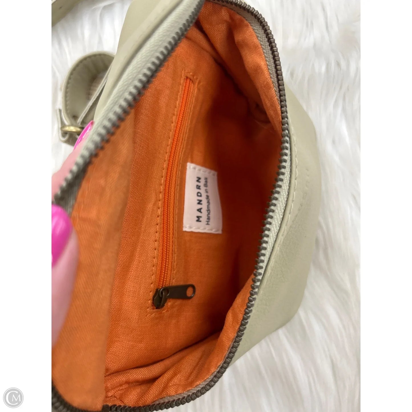 Belt Bag Leather By Clothes Mentor, Size: Small
