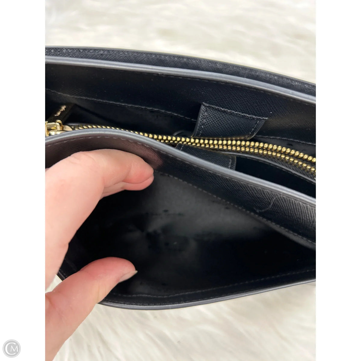 Crossbody Designer By Kate Spade, Size: Large