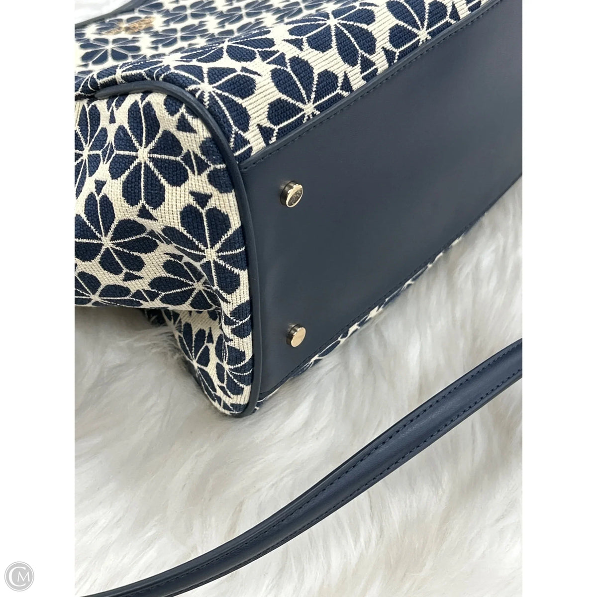 Crossbody Designer By Kate Spade, Size: Large