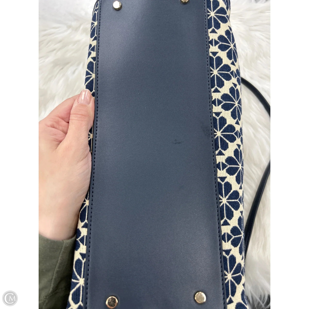 Crossbody Designer By Kate Spade, Size: Large