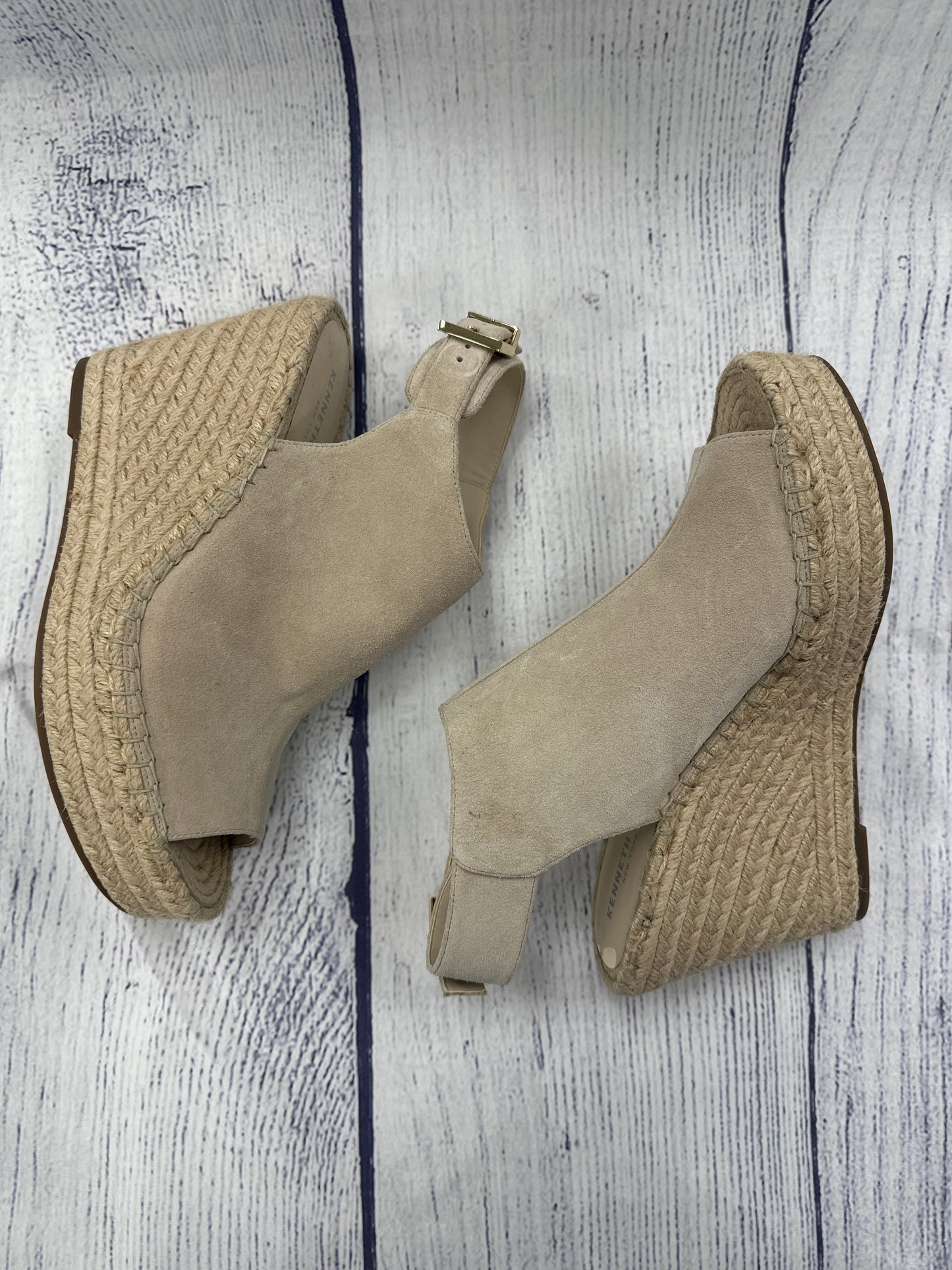 Sandals Heels Wedge By Kenneth Cole In Tan, Size: 9.5