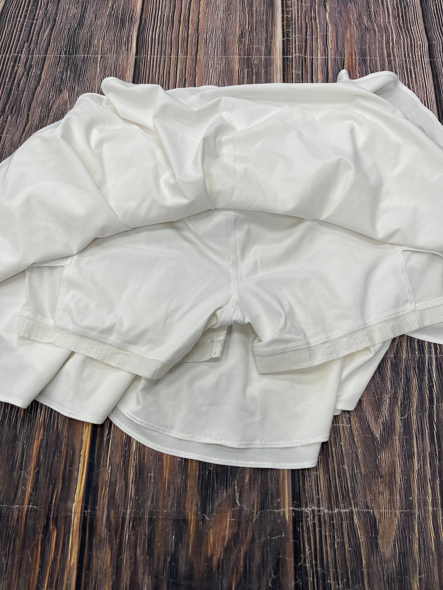 Athletic Skort By Lululemon In White, Size: 12