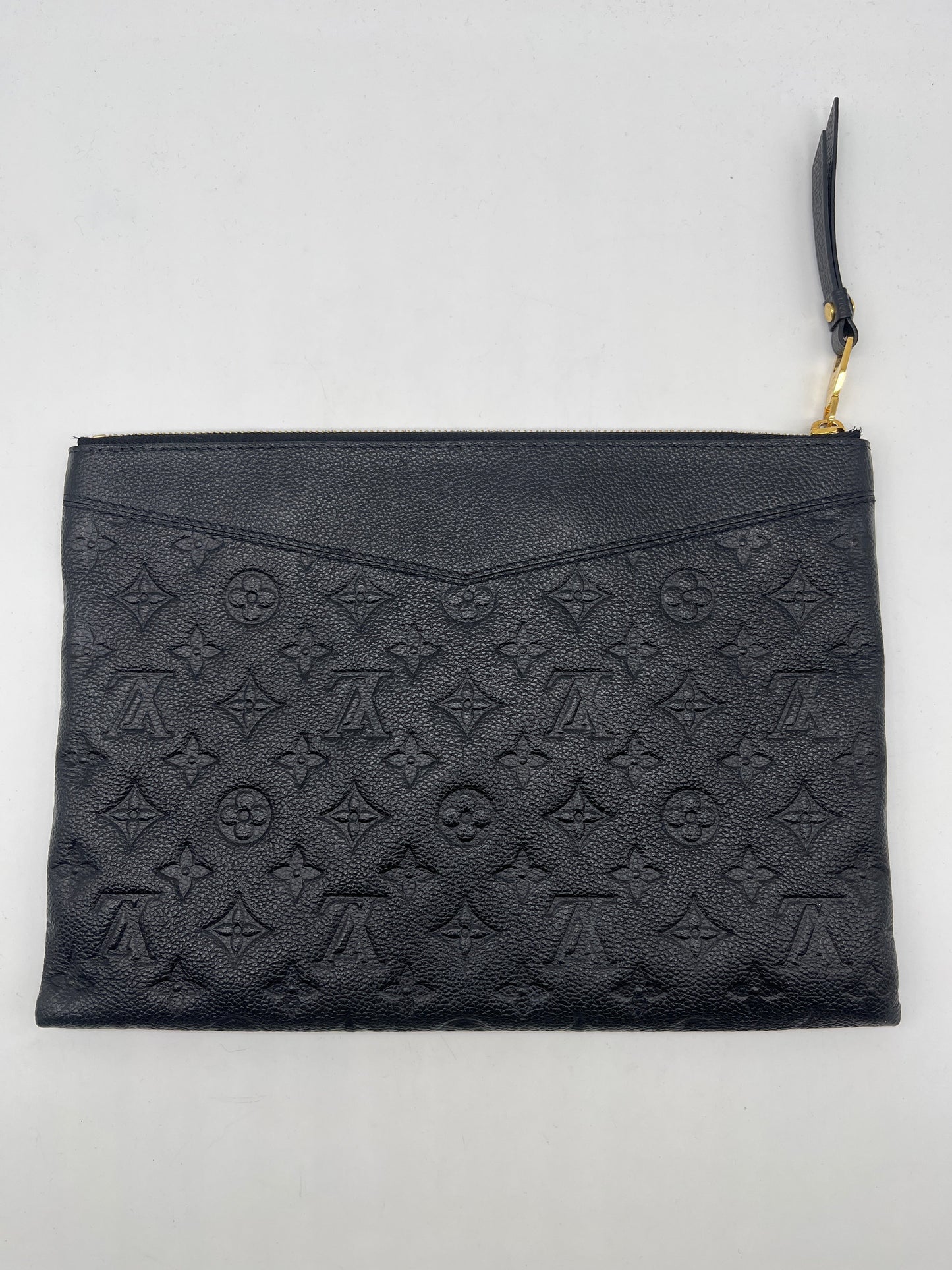 Clutch Luxury Designer By Louis Vuitton, Size: Large