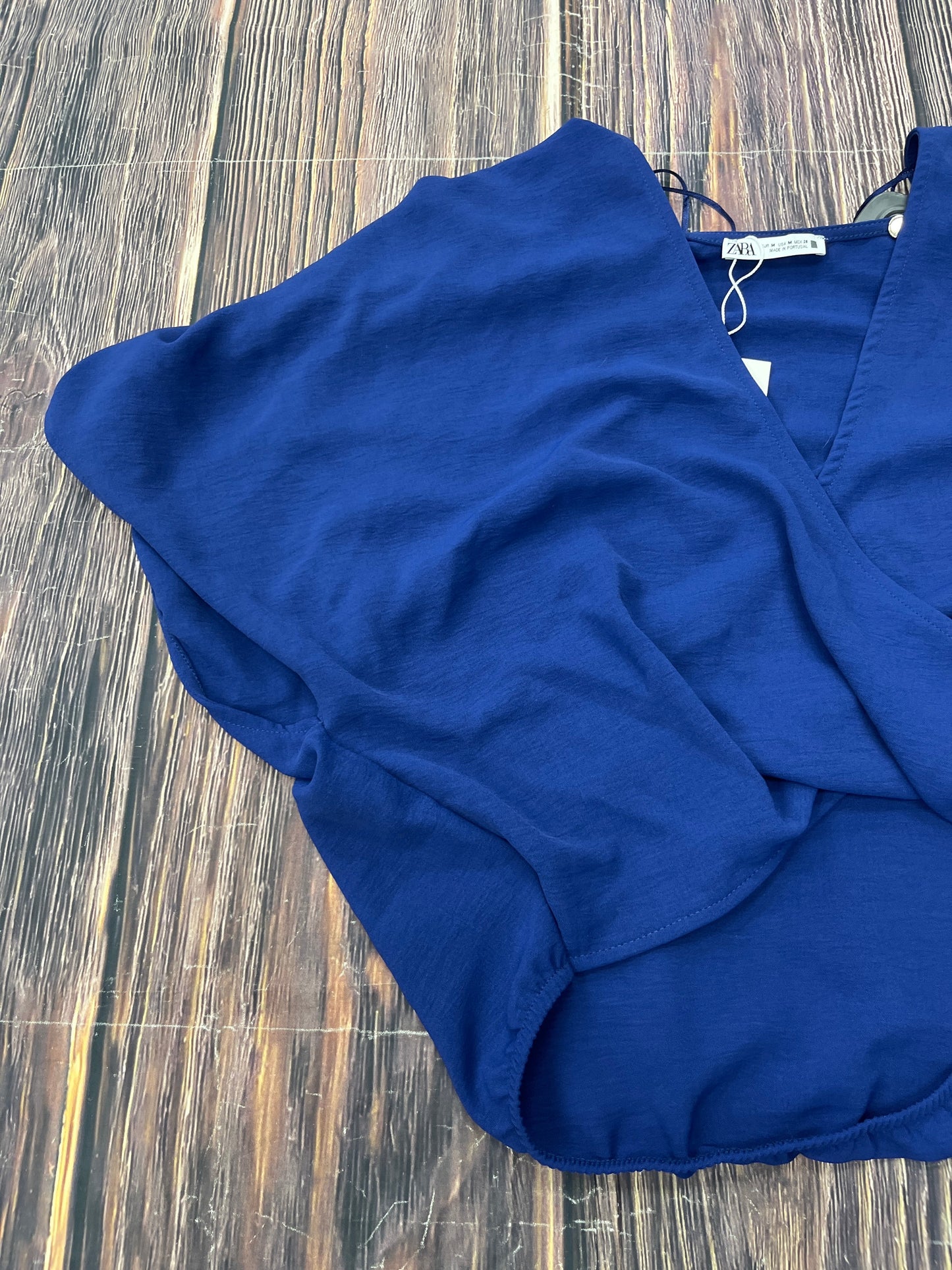 Top Short Sleeve By Zara In Blue, Size: M