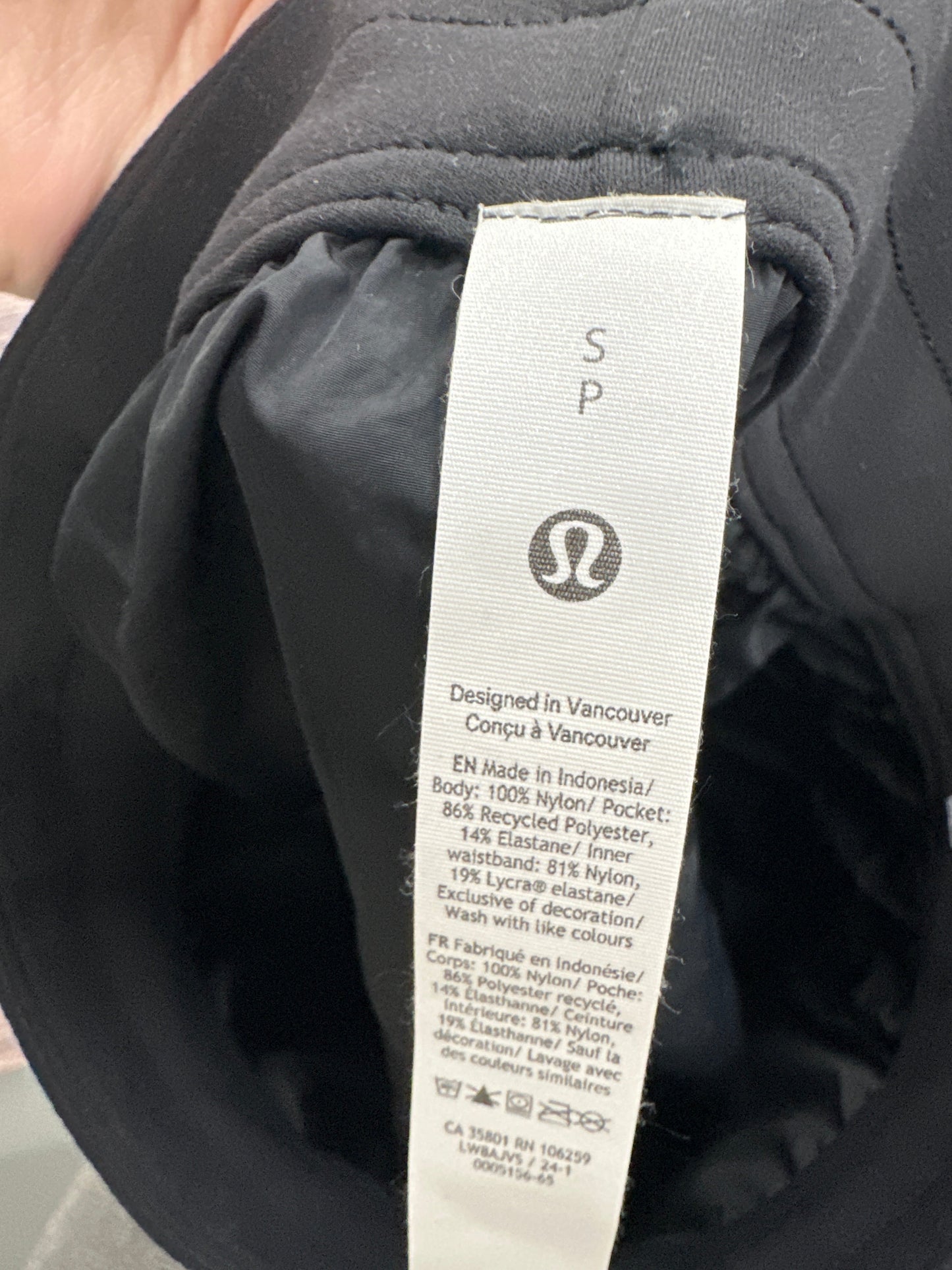 Athletic Skirt By Lululemon In Black, Size: S