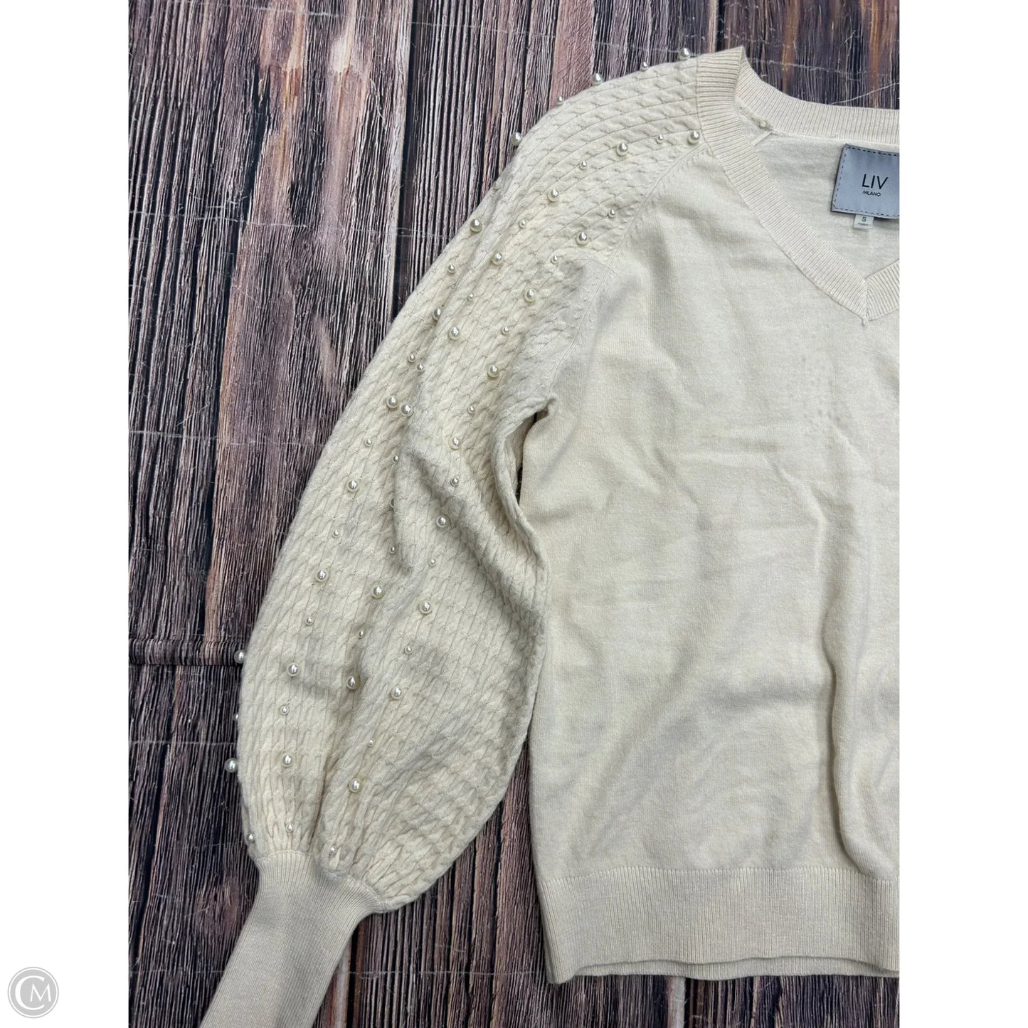 Sweater By Clothes Mentor In Cream, Size: S
