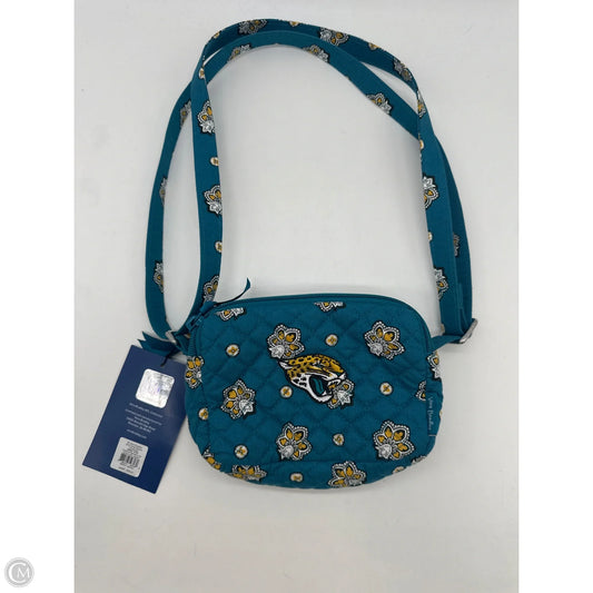 Handbag By Vera Bradley, Size: Small