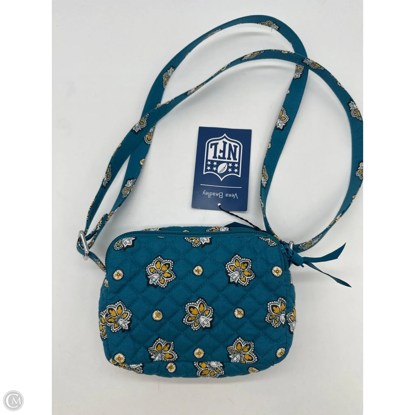 Handbag By Vera Bradley, Size: Small