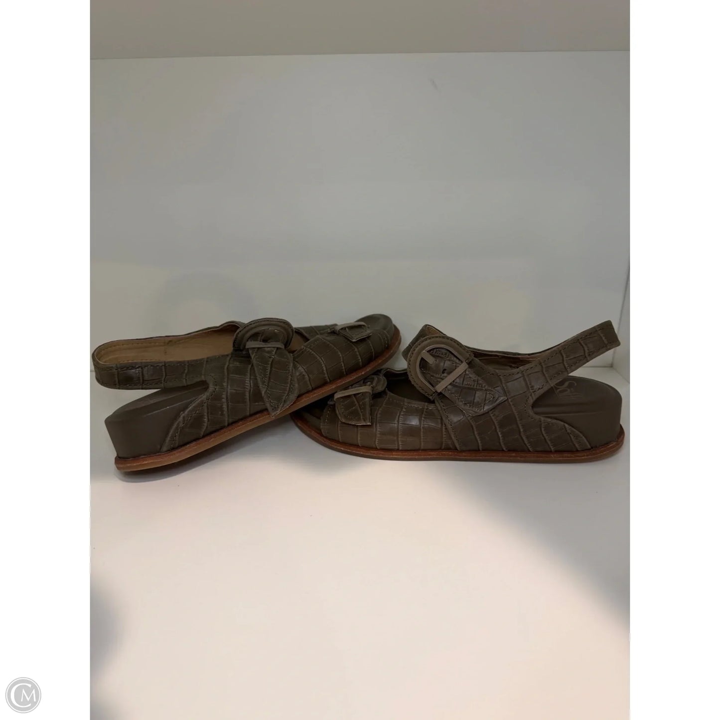 Sandals Flats By Sofft In Green, Size: 8