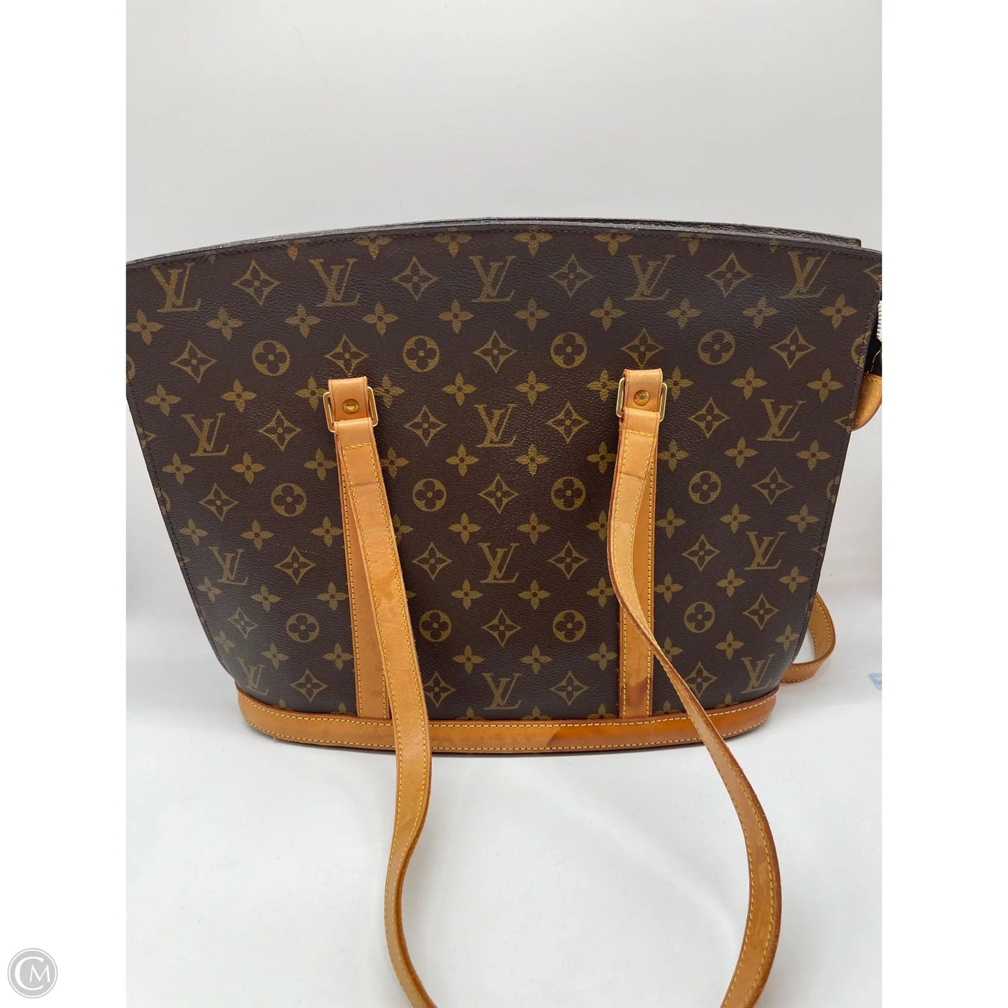 Handbag Luxury Designer By Louis Vuitton, Size: Medium