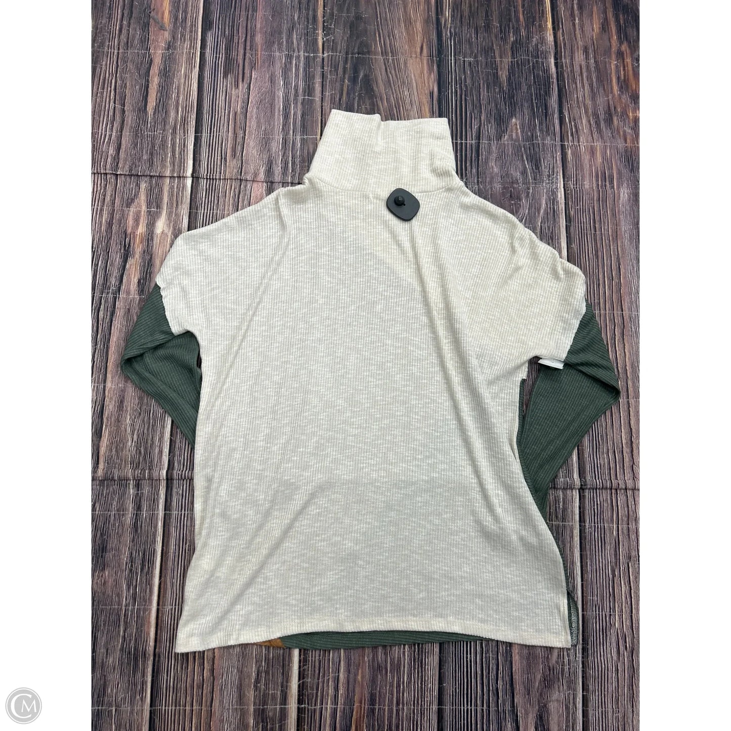 Top Long Sleeve By Maurices In Cream, Size: L