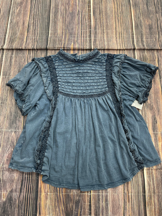 Top Short Sleeve By Free People  Size: M