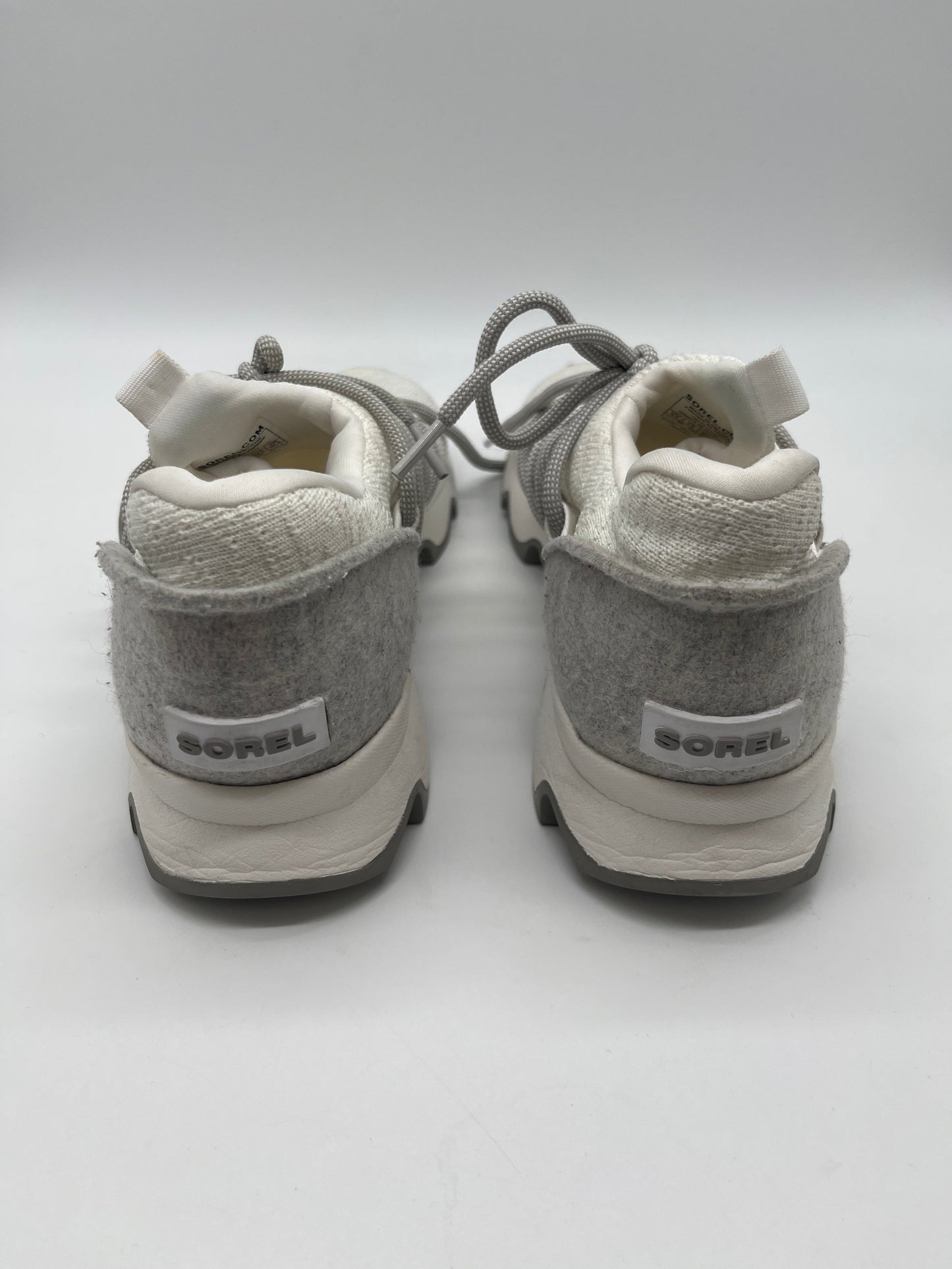 White Shoes Athletic Sorel, Size 9.5