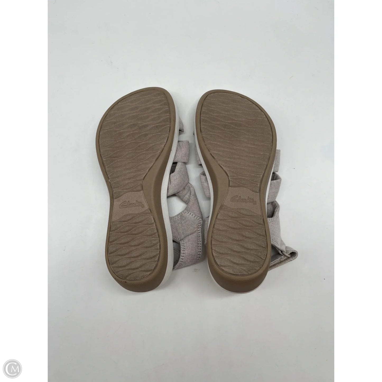 Sandals Flats By Clarks In Grey, Size: 7