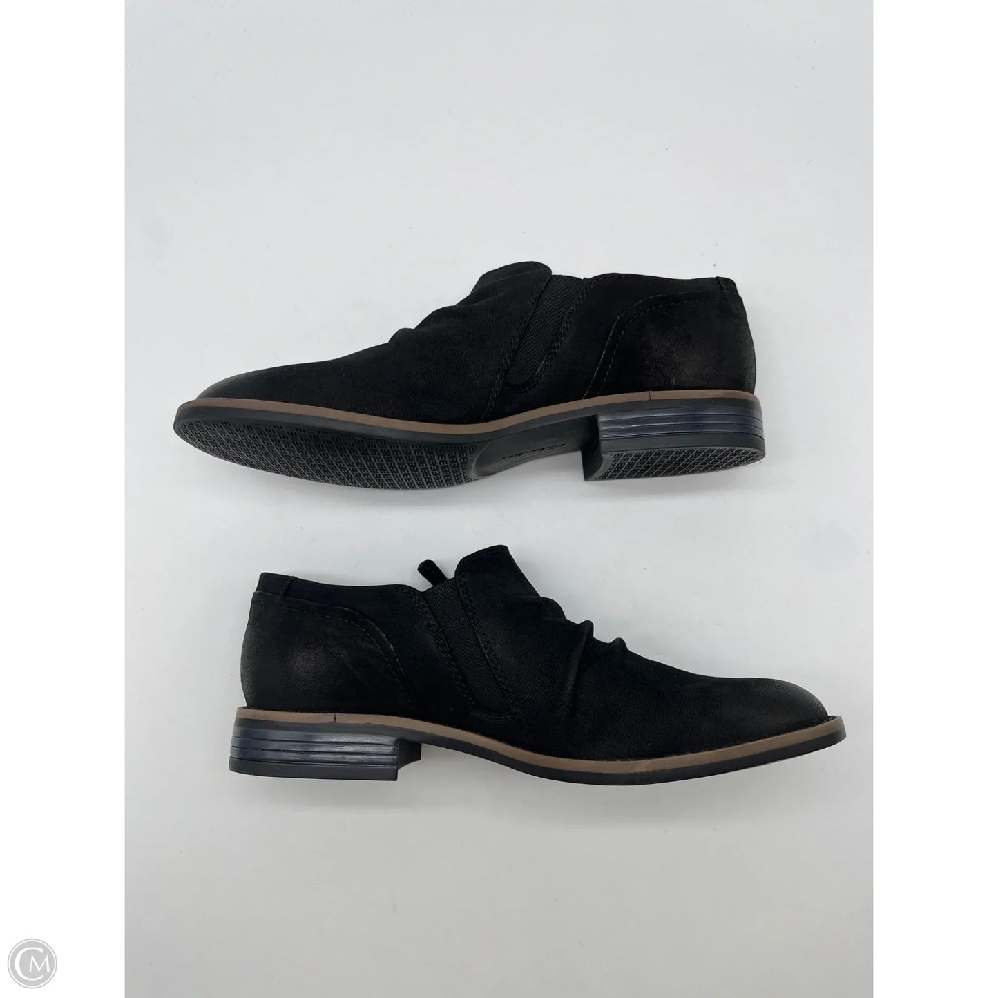 Shoes Flats By Clarks In Black, Size: 7