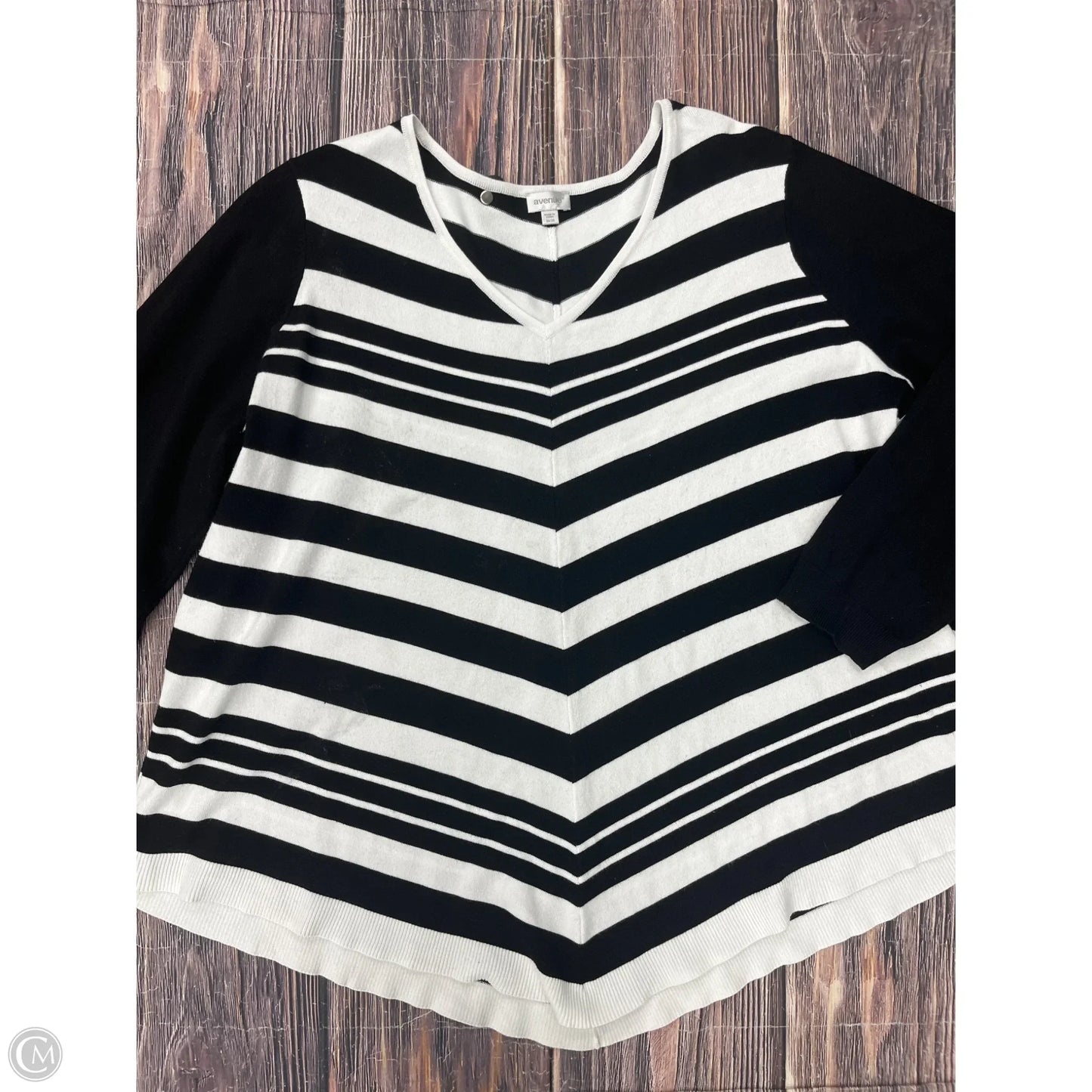 Sweater By Avenue In Striped Pattern, Size: 4x