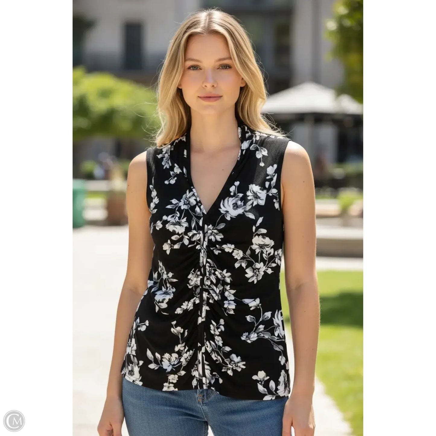 Top Sleeveless By White House Black Market In Black, Size: S