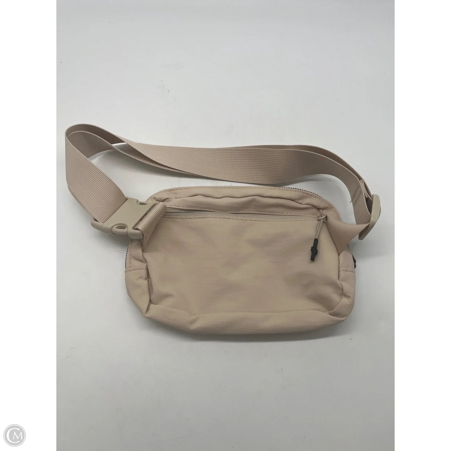 Crossbody By Clothes Mentor, Size: Small