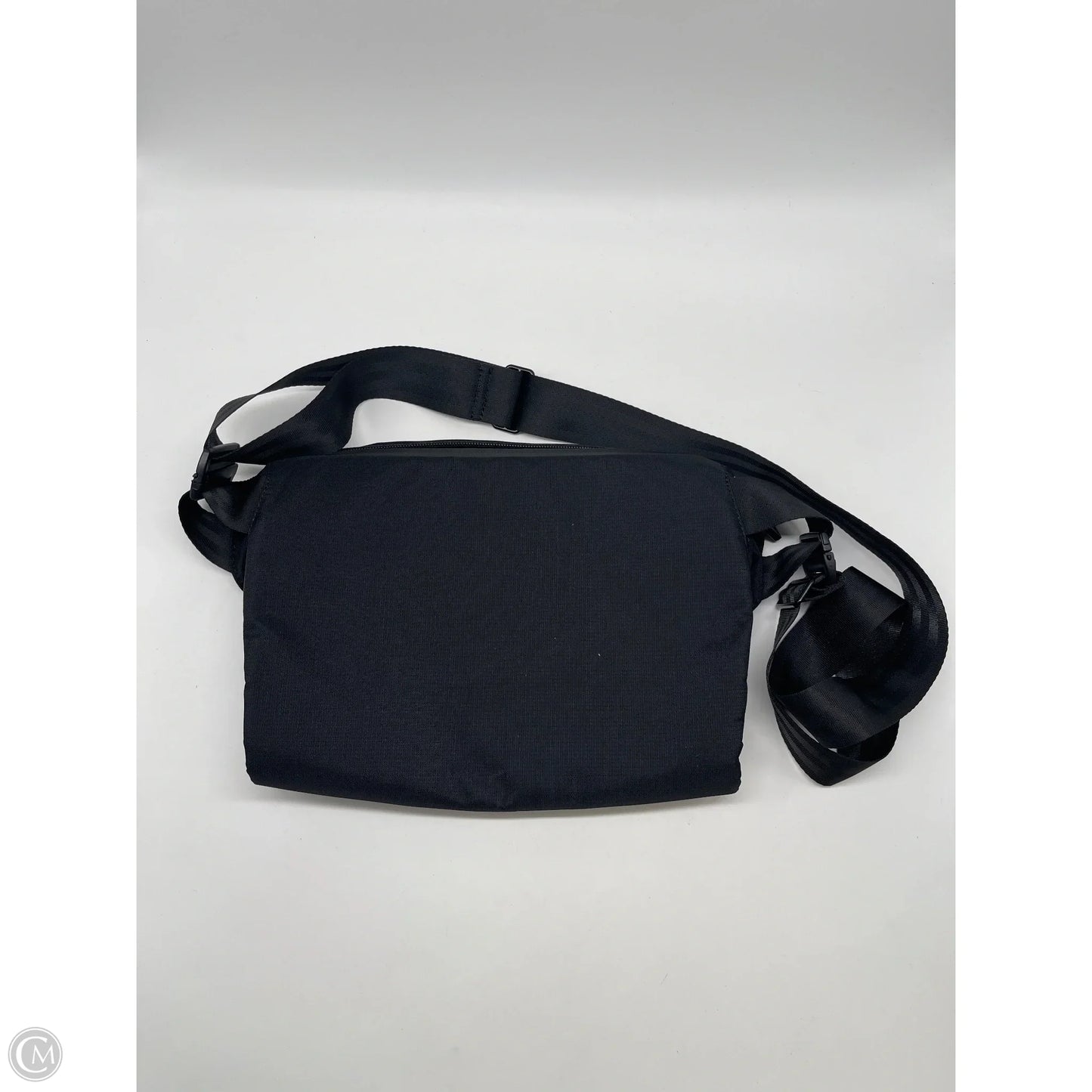 Belt Bag By Clothes Mentor, Size: Large