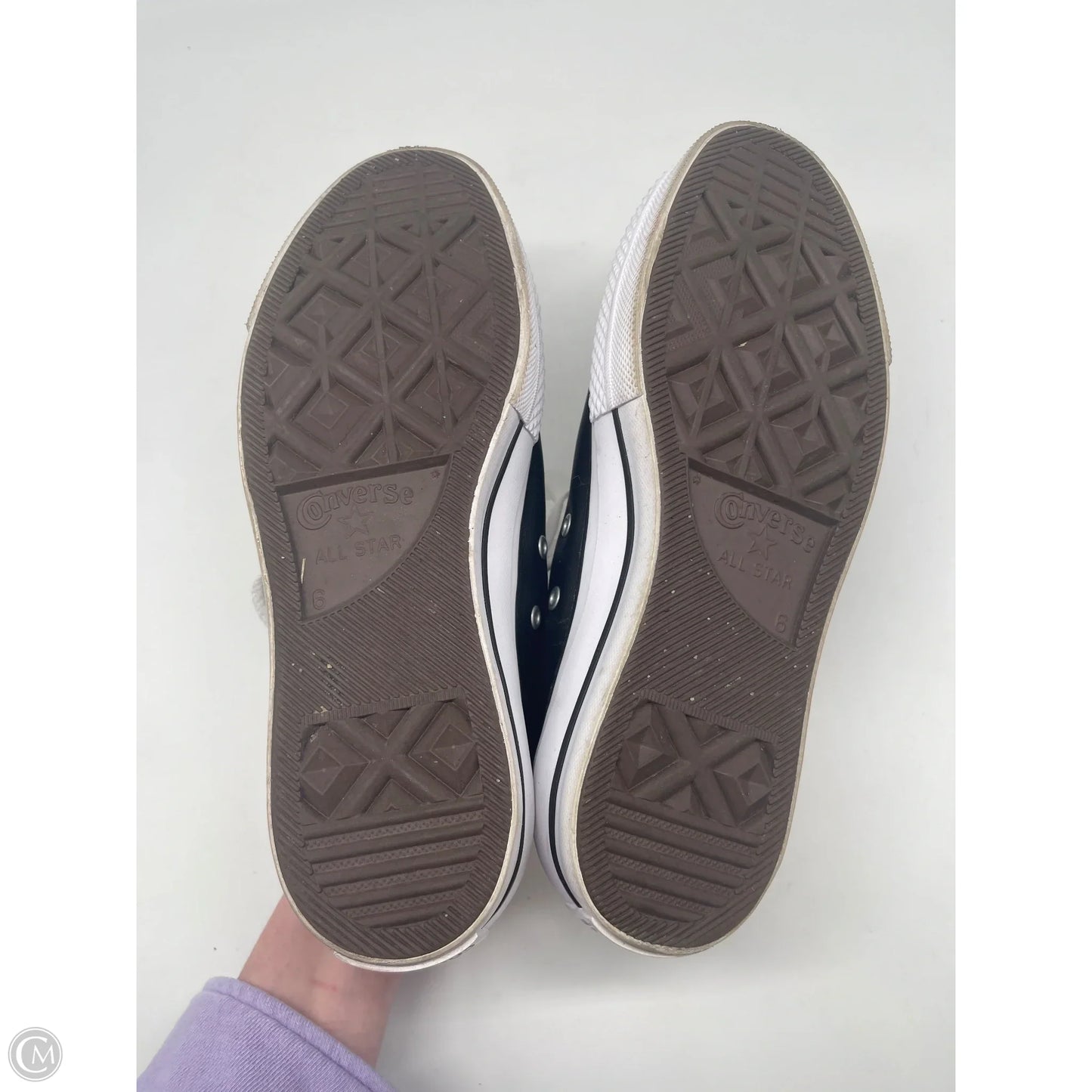 Shoes Sneakers By Converse In Black, Size: 8