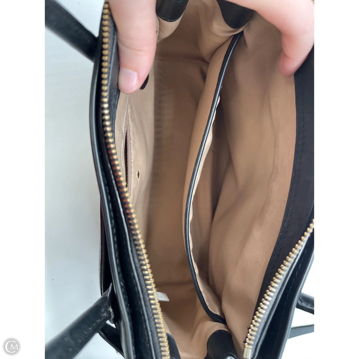 Crossbody Designer By Kate Spade, Size: Medium