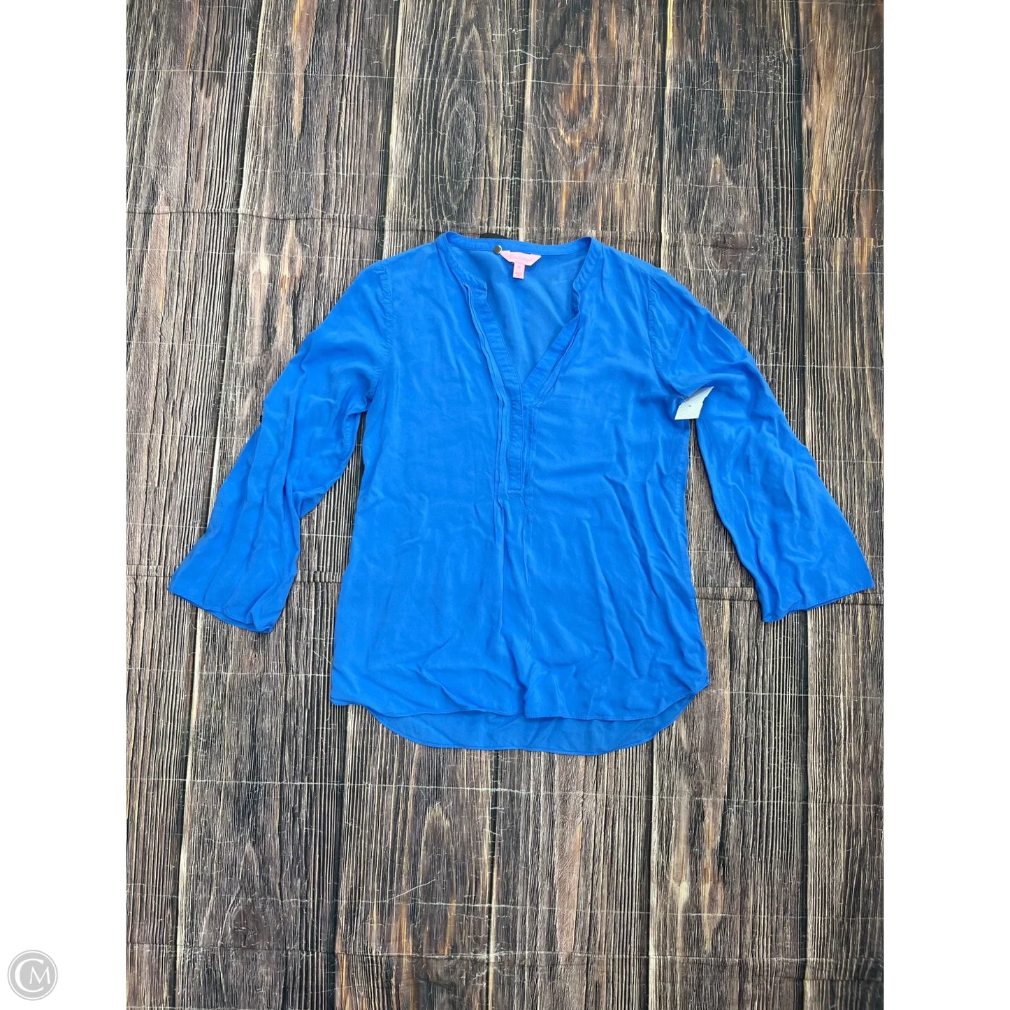 Top Long Sleeve Designer By Lilly Pulitzer In Blue, Size: M