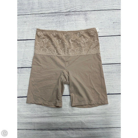 Shorts By Torrid In Tan, Size: 2x