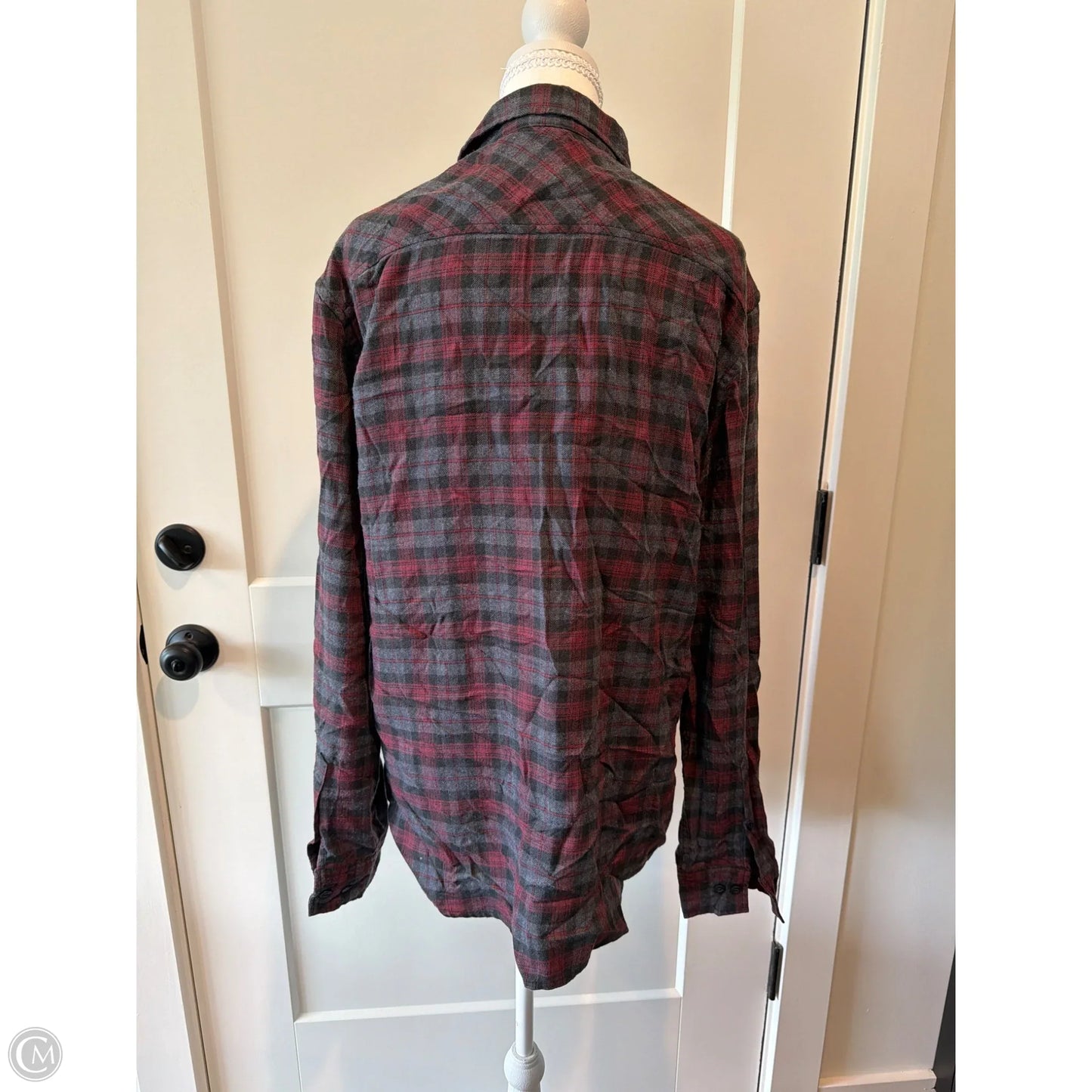 Top Long Sleeve By Weatherproof In Red, Size: M