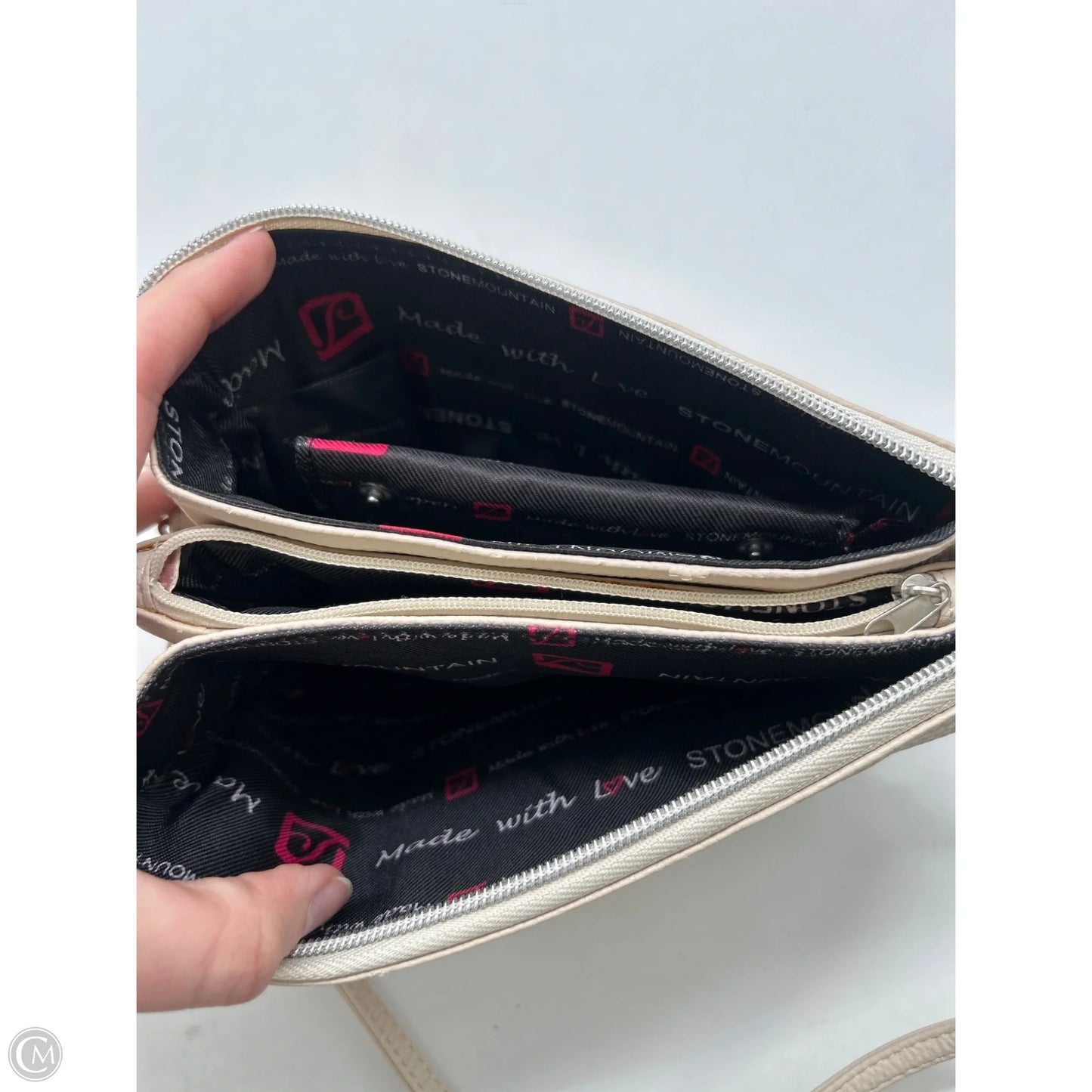 Crossbody By Stone Mountain, Size: Medium