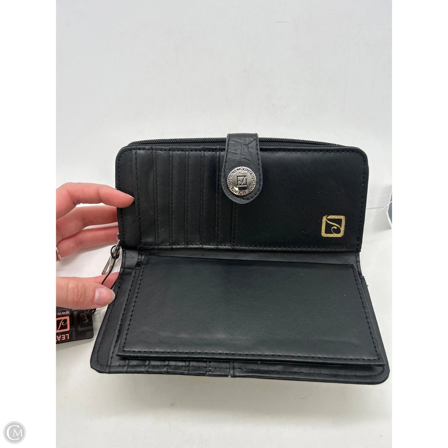 Wallet By Stone Mountain, Size: Large