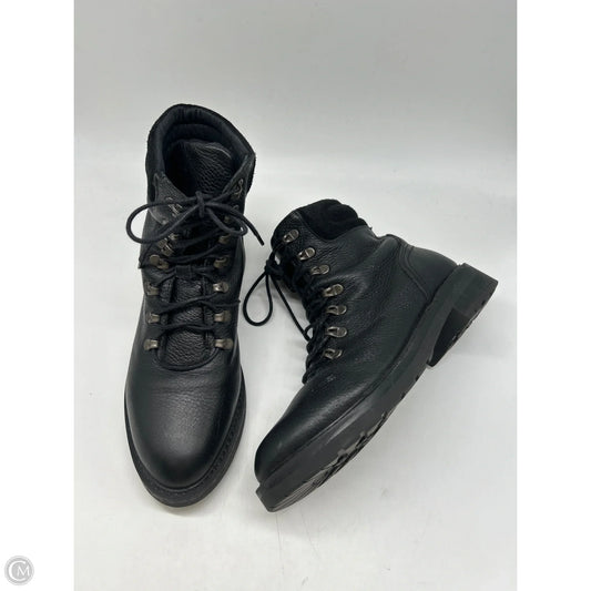 Boots Ankle Flats By Fatface In Black, Size: 10