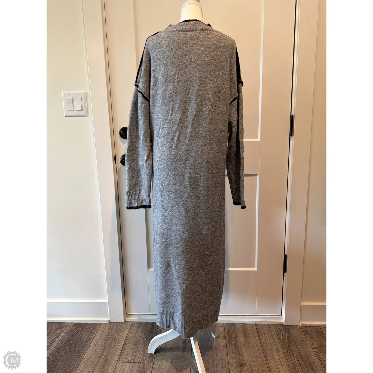Dress Sweater By Penelope Rose In Grey, Size: Xl