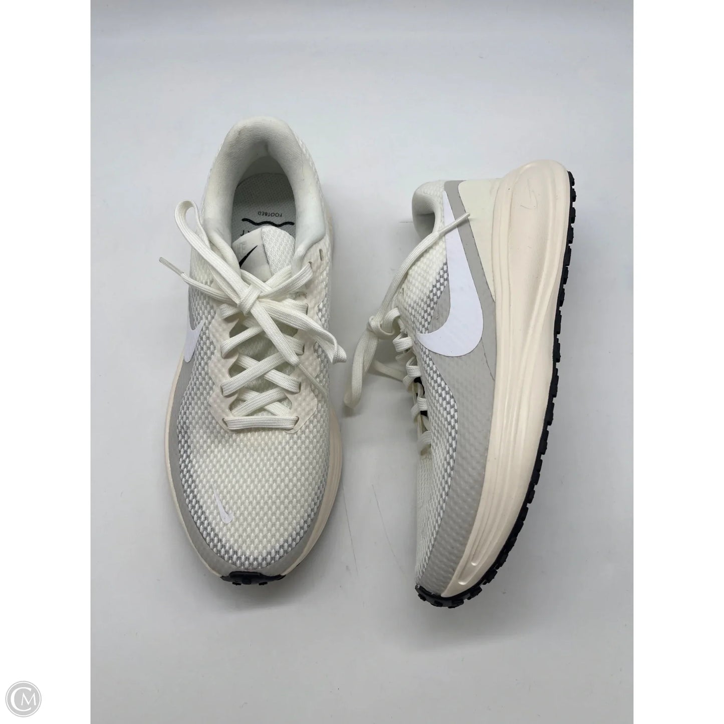 Shoes Athletic By Nike In White, Size: 7