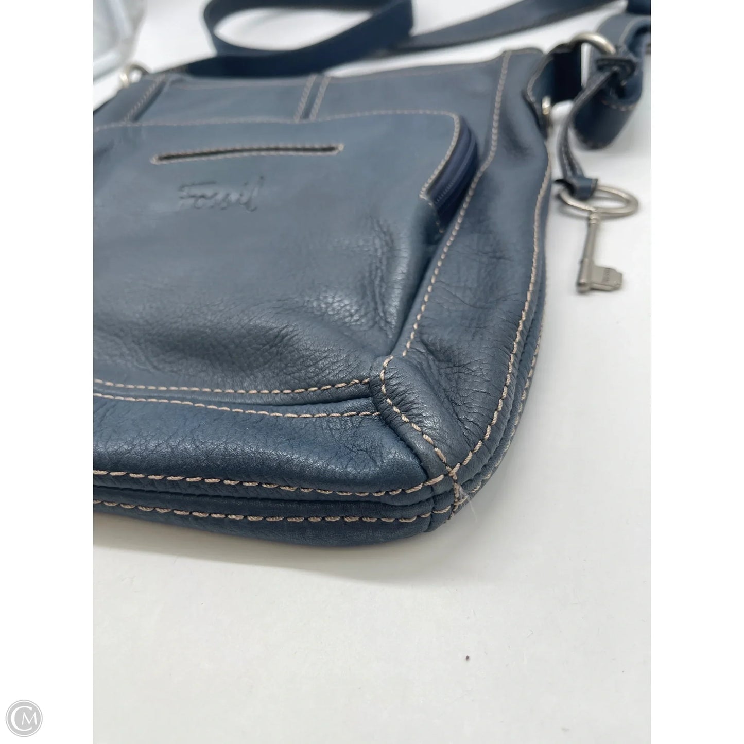 Crossbody By Fossil, Size: Medium