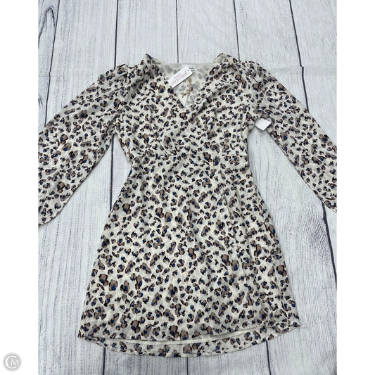Dress Casual Short By Heartloom In Cream, Size: S