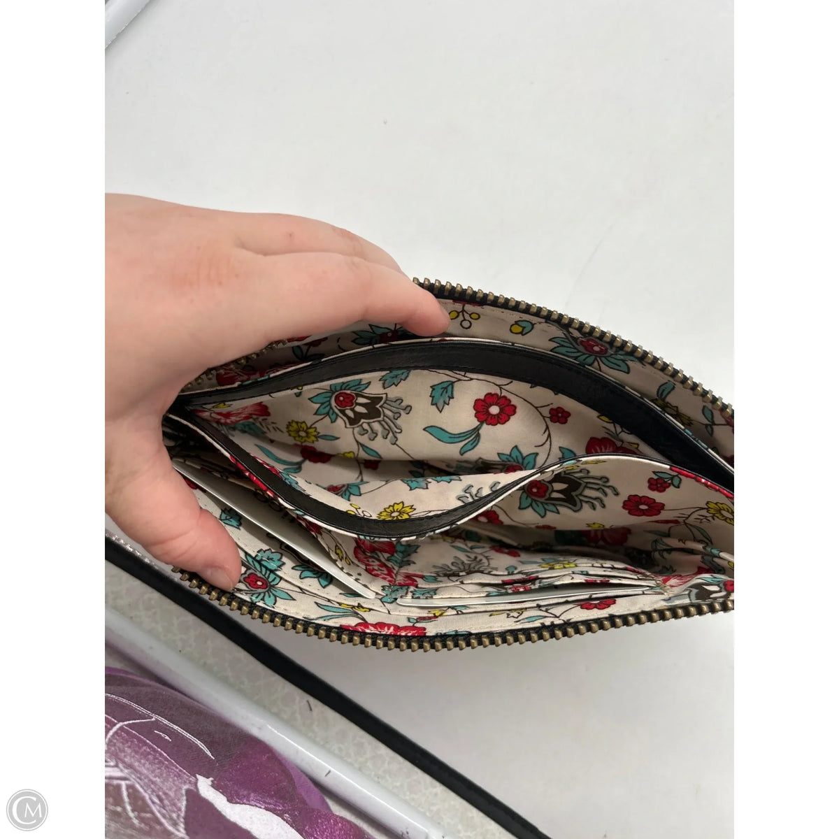 Clutch By Latico, Size: Large