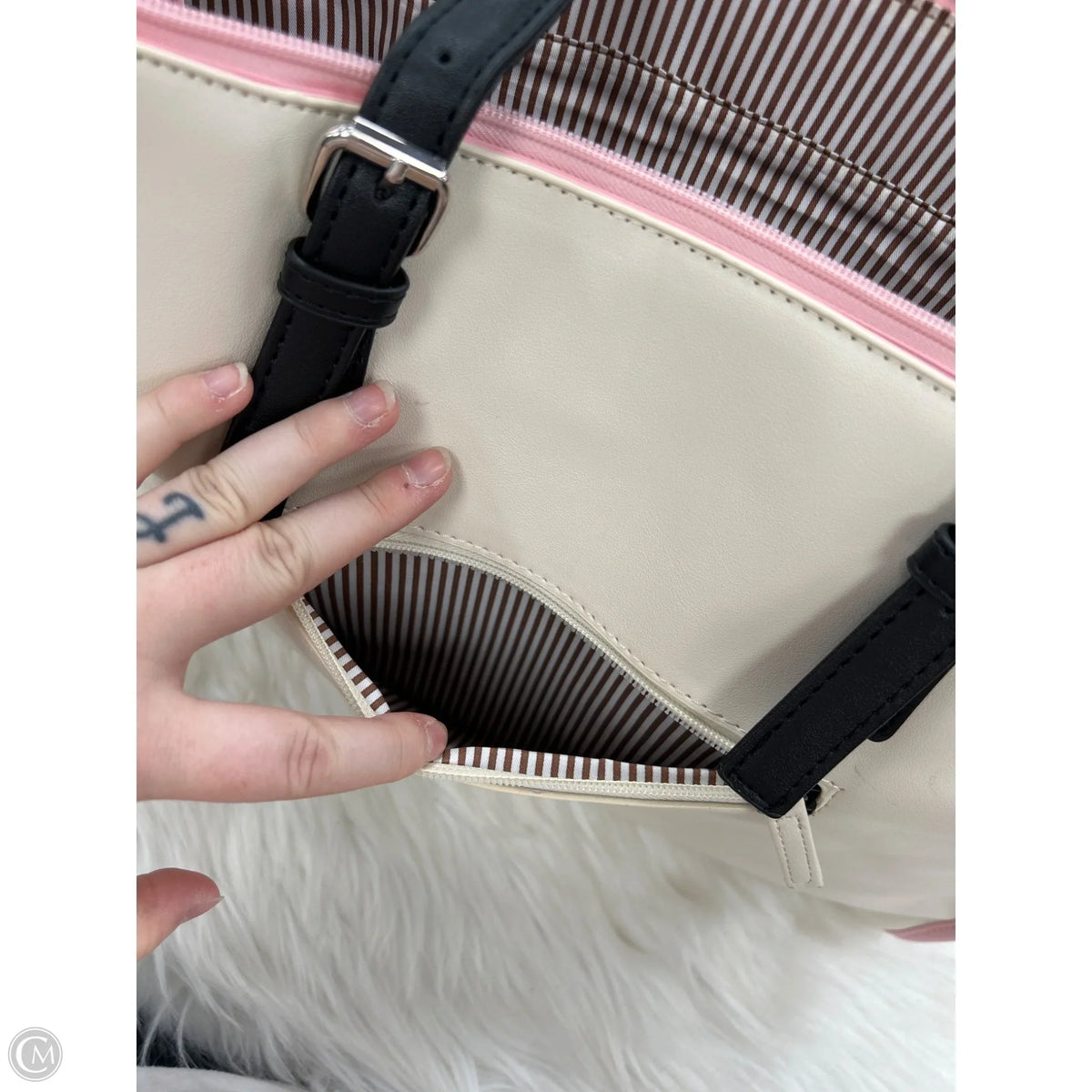 Laptop Bag By Clothes Mentor, Size: Large