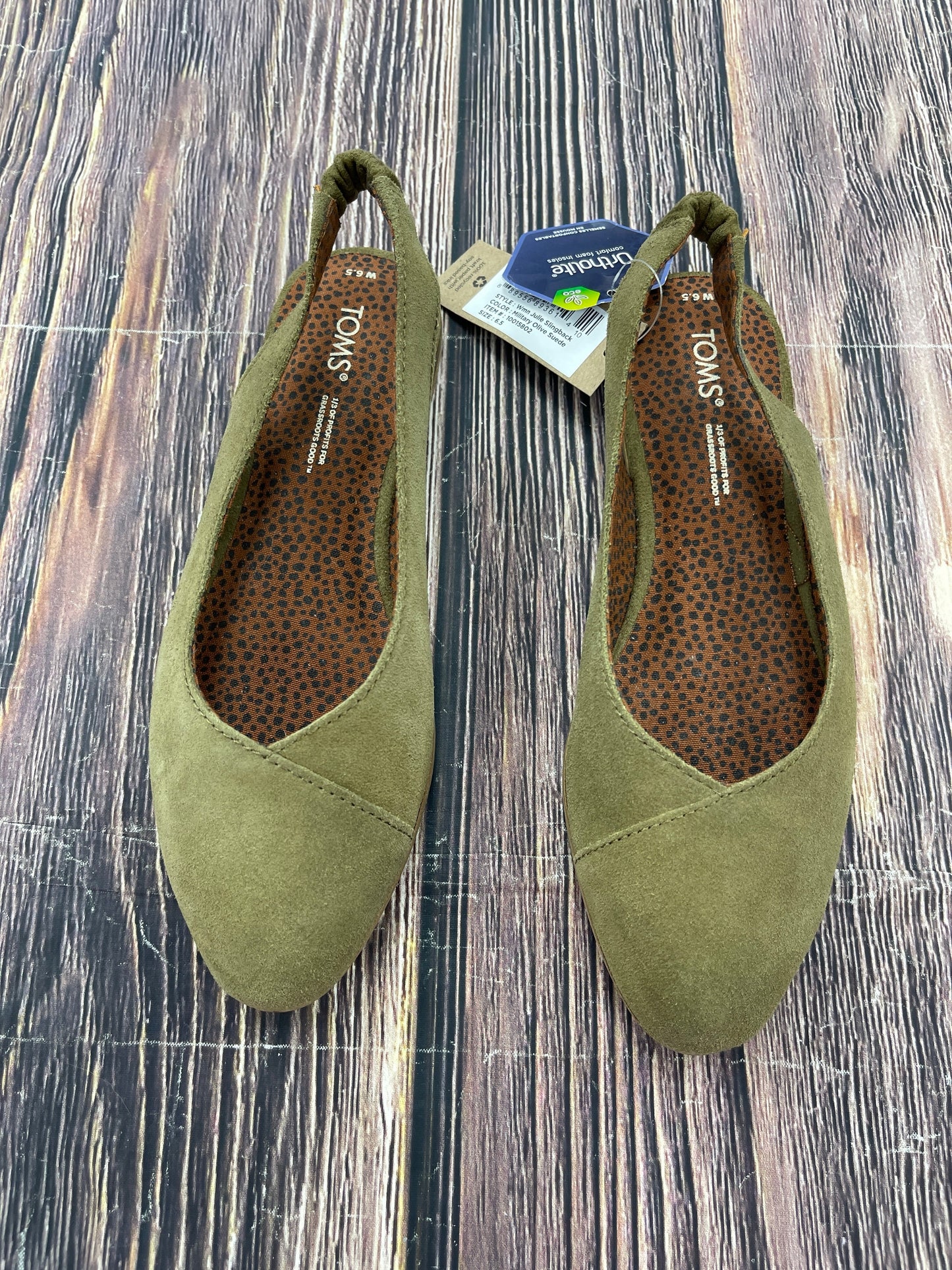 Green Shoes Flats Toms, Size 6.5