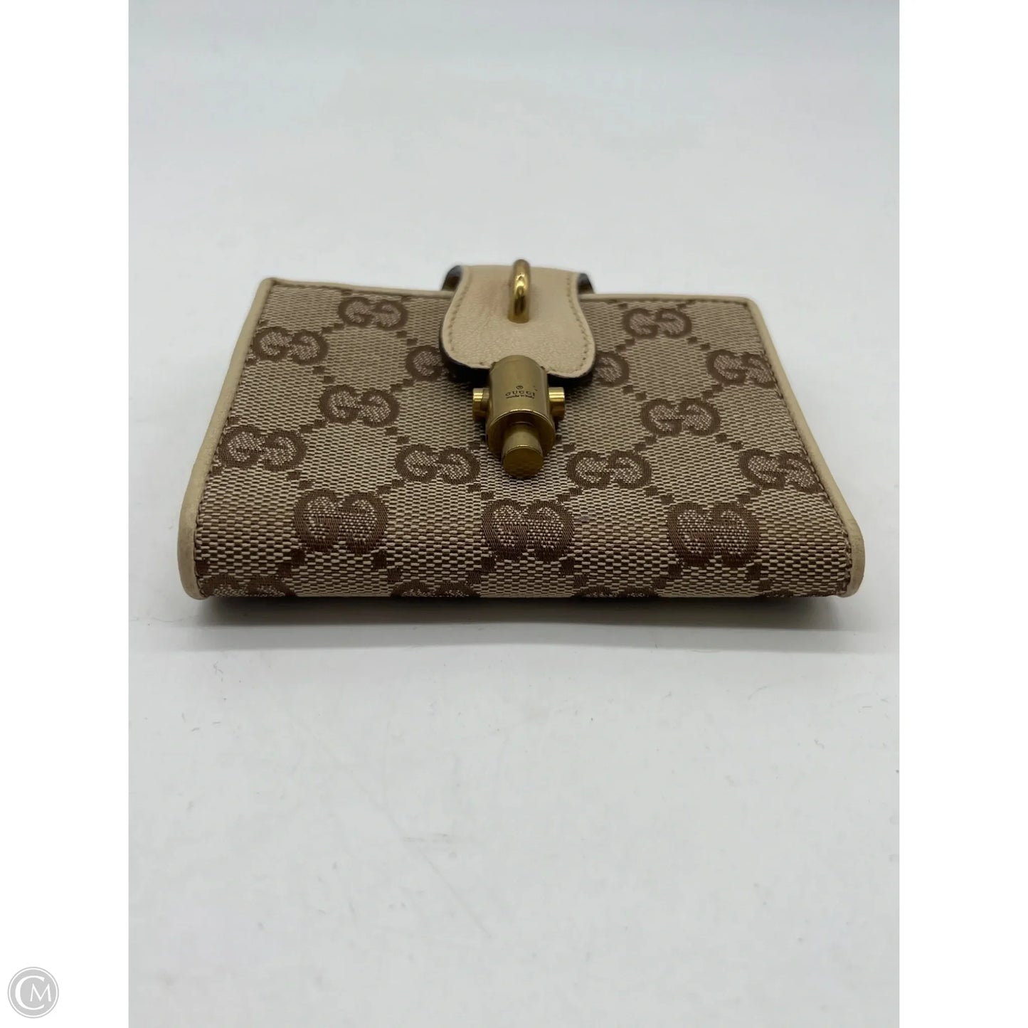 Wallet Luxury Designer By Gucci, Size: Medium