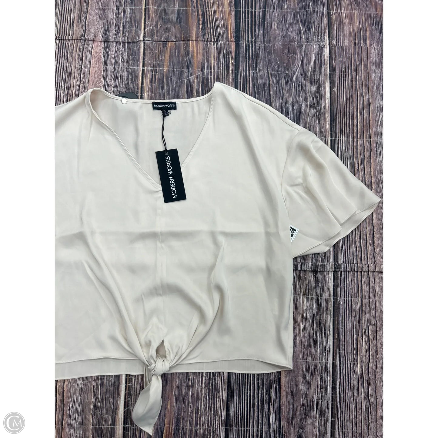 Top Short Sleeve By Modern Works In Tan, Size: L