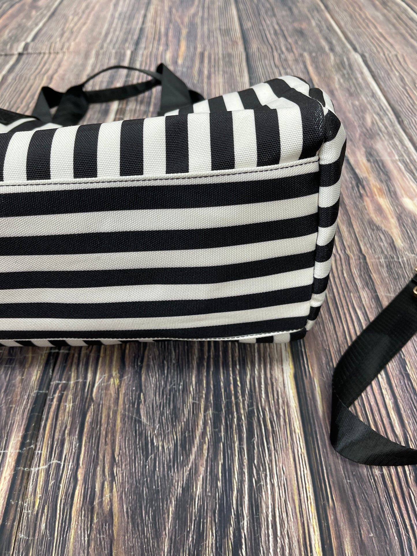 Duffle And Weekender Alice + Olivia, Size Medium