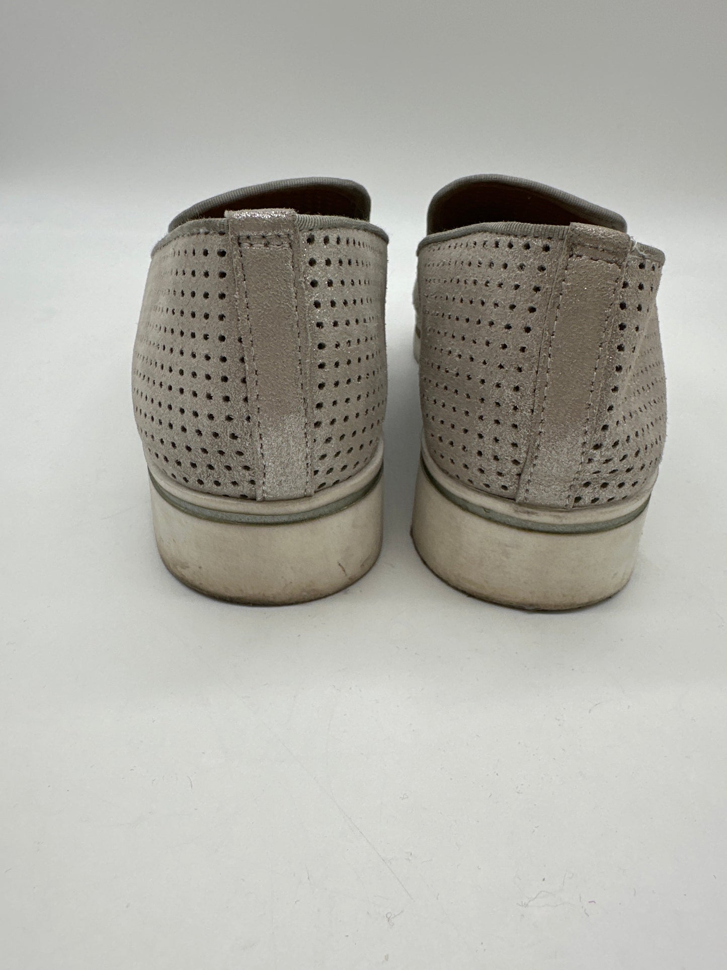 Shoes Flats By Franco Sarto In Grey, Size: 8.5