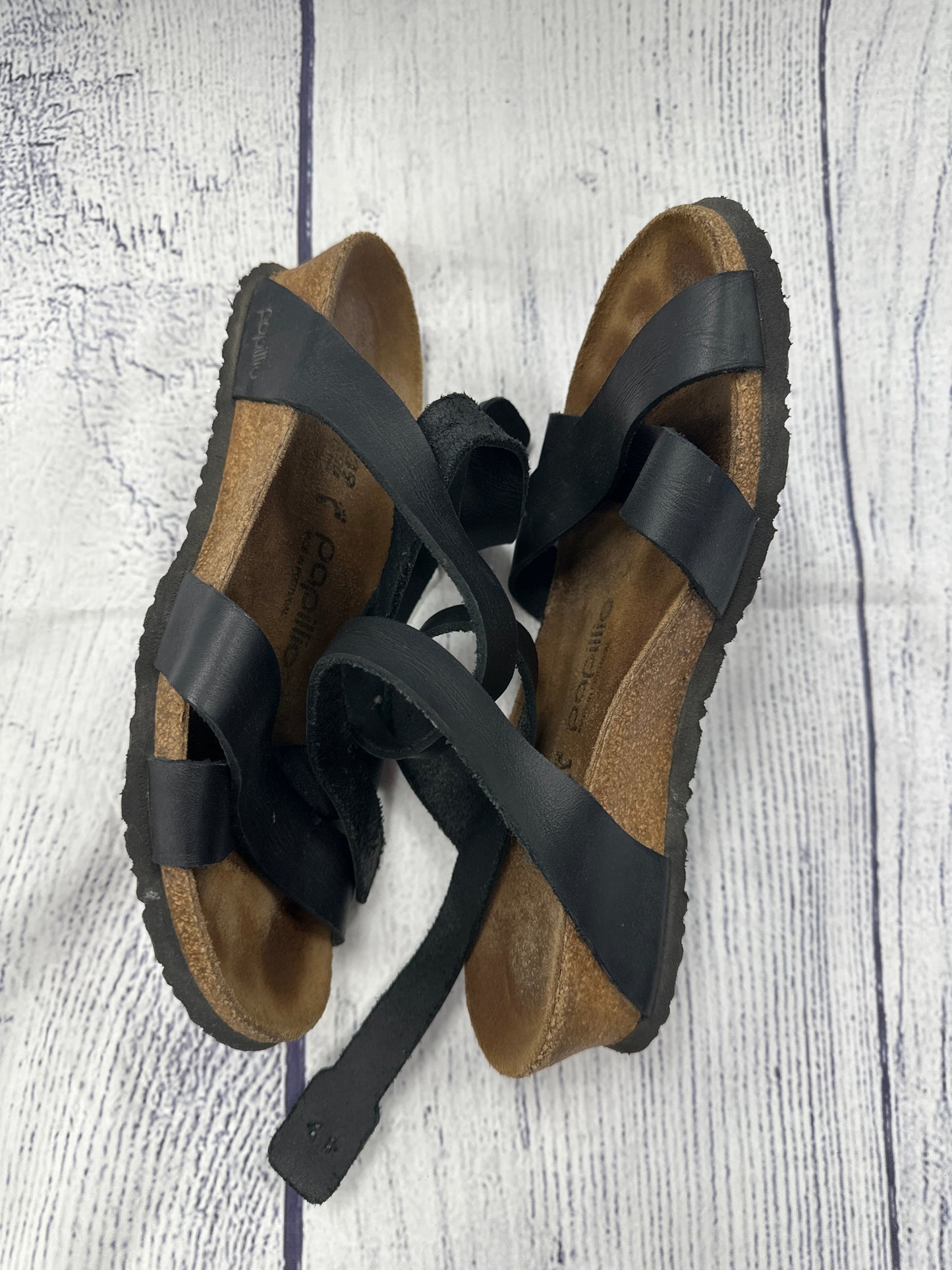 Sandals Flats By Birkenstock In Black, Size: 8.5