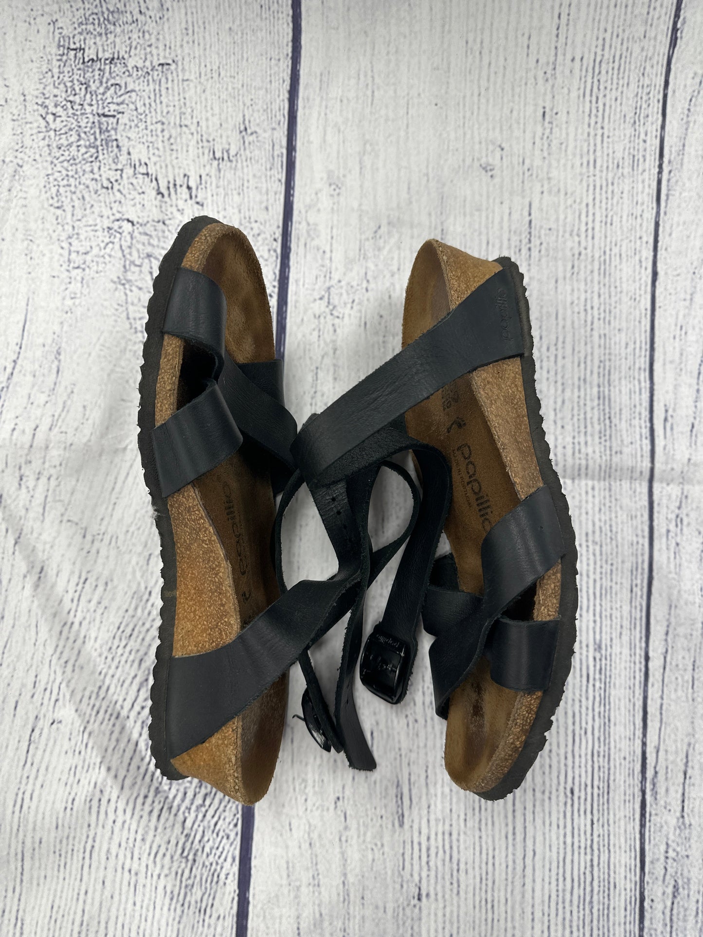 Sandals Flats By Birkenstock In Black, Size: 8.5