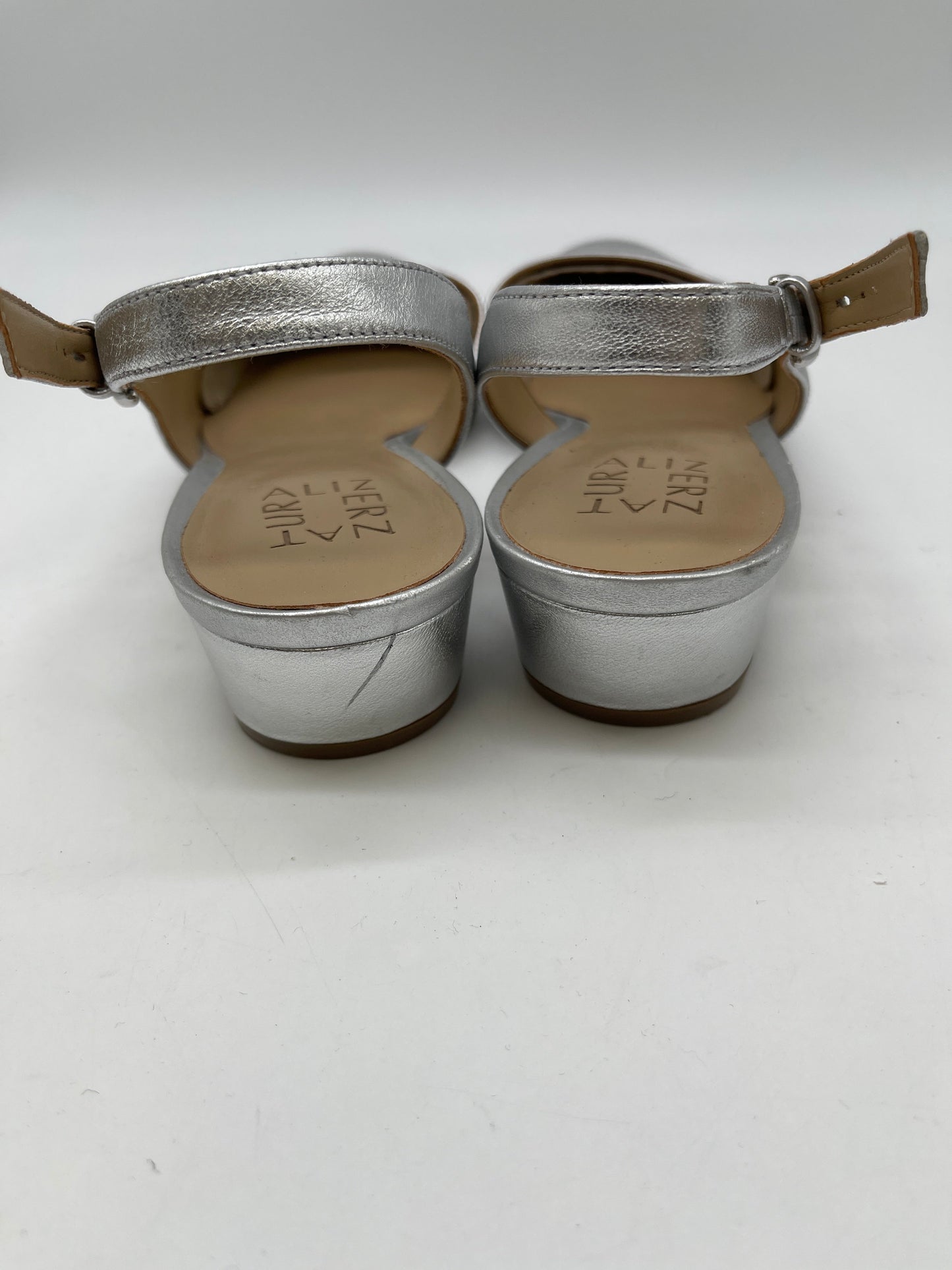 Shoes Heels Kitten By Naturalizer In Silver, Size: 9.5