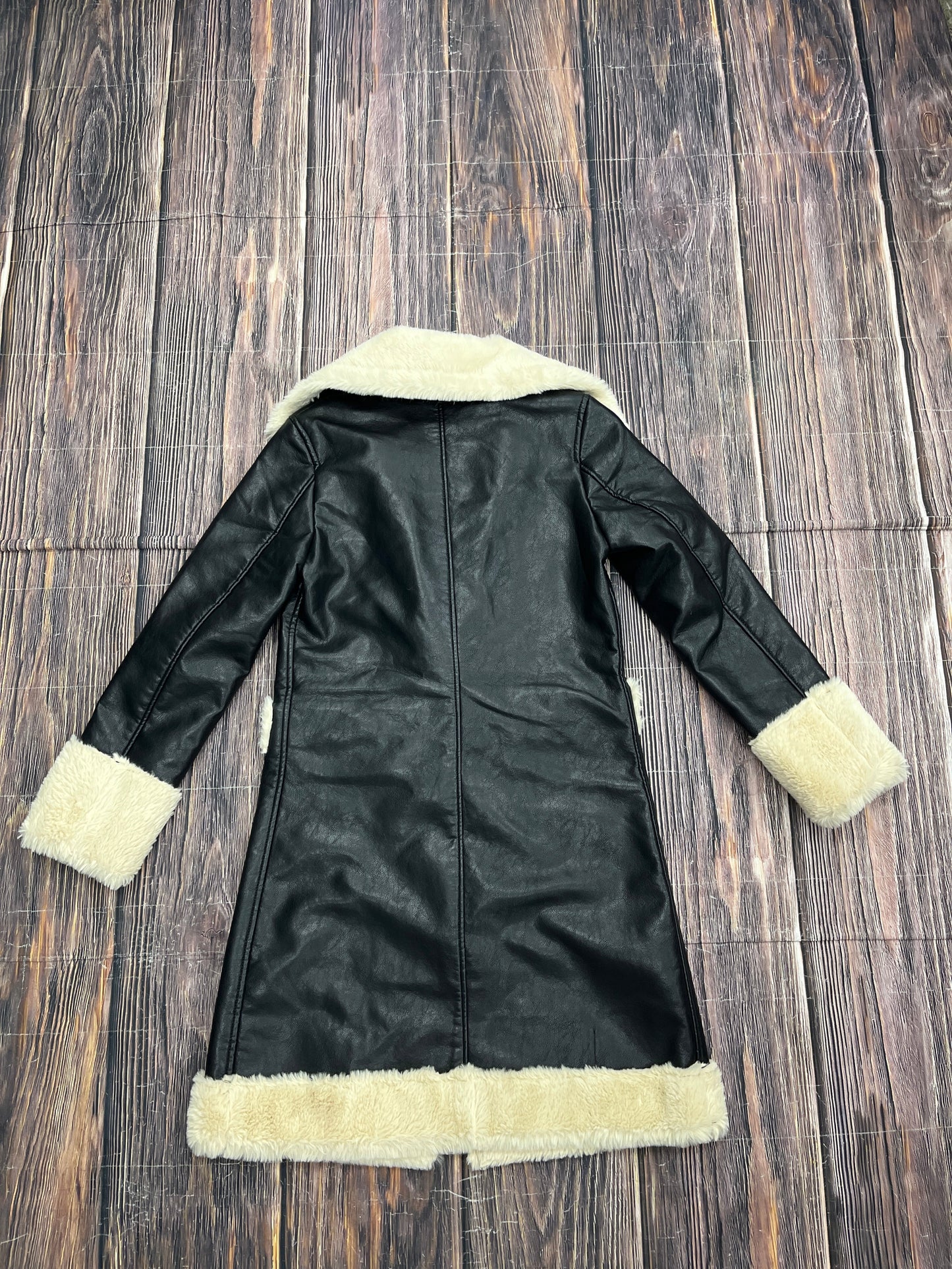 Coat Faux Fur & Sherpa By Solitaire In Black, Size: S