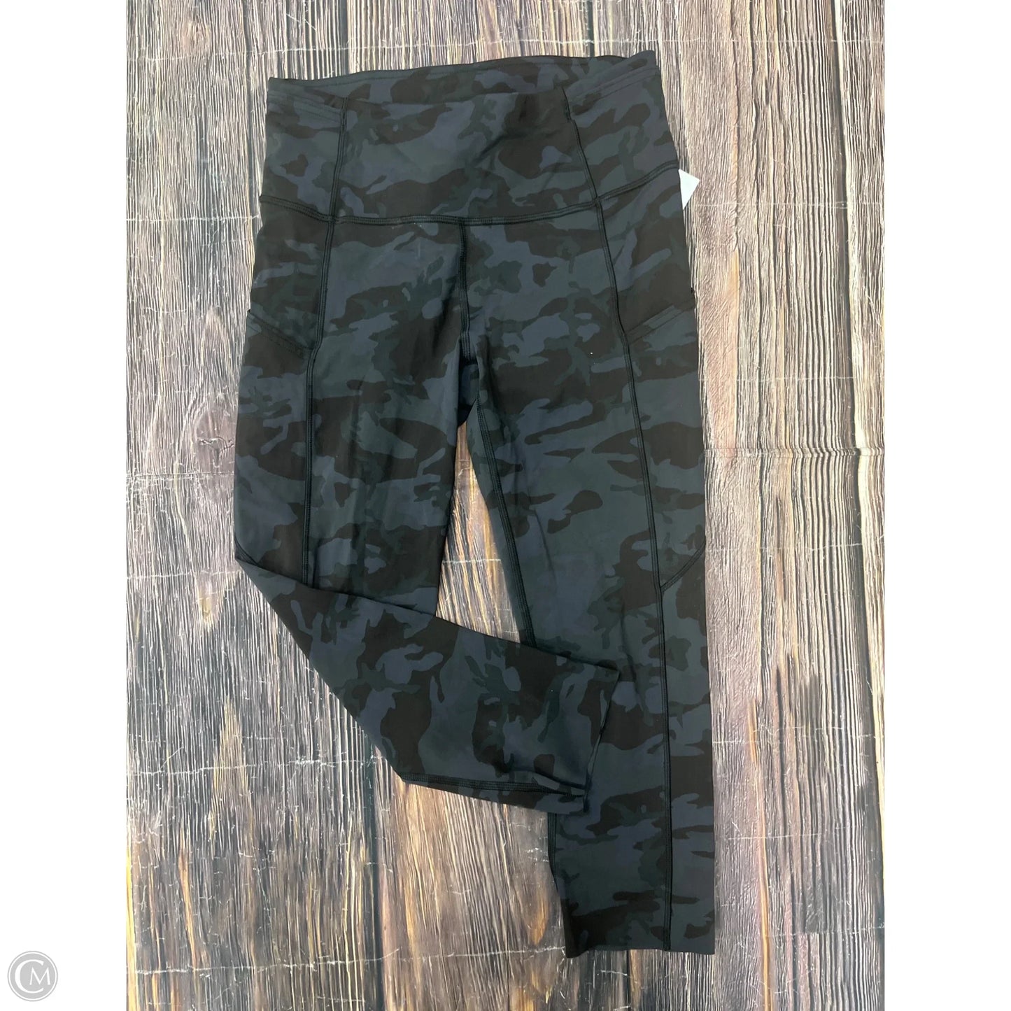 Athletic Leggings Capris By Lululemon In Camouflage Print, Size: 6