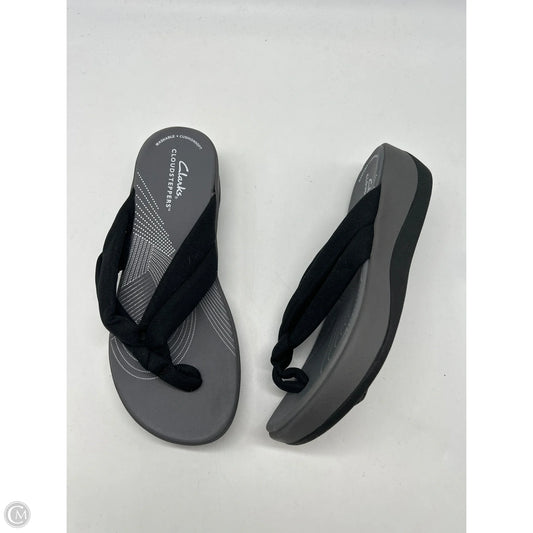 Sandals Flip Flops By Clarks In Grey, Size: 7