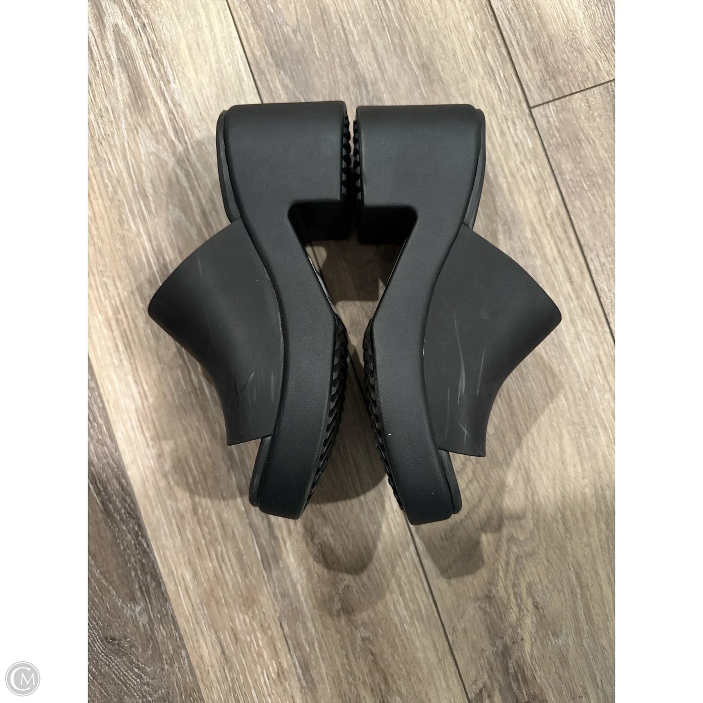 Sandals Heels Block By Crocs In Black, Size: 8