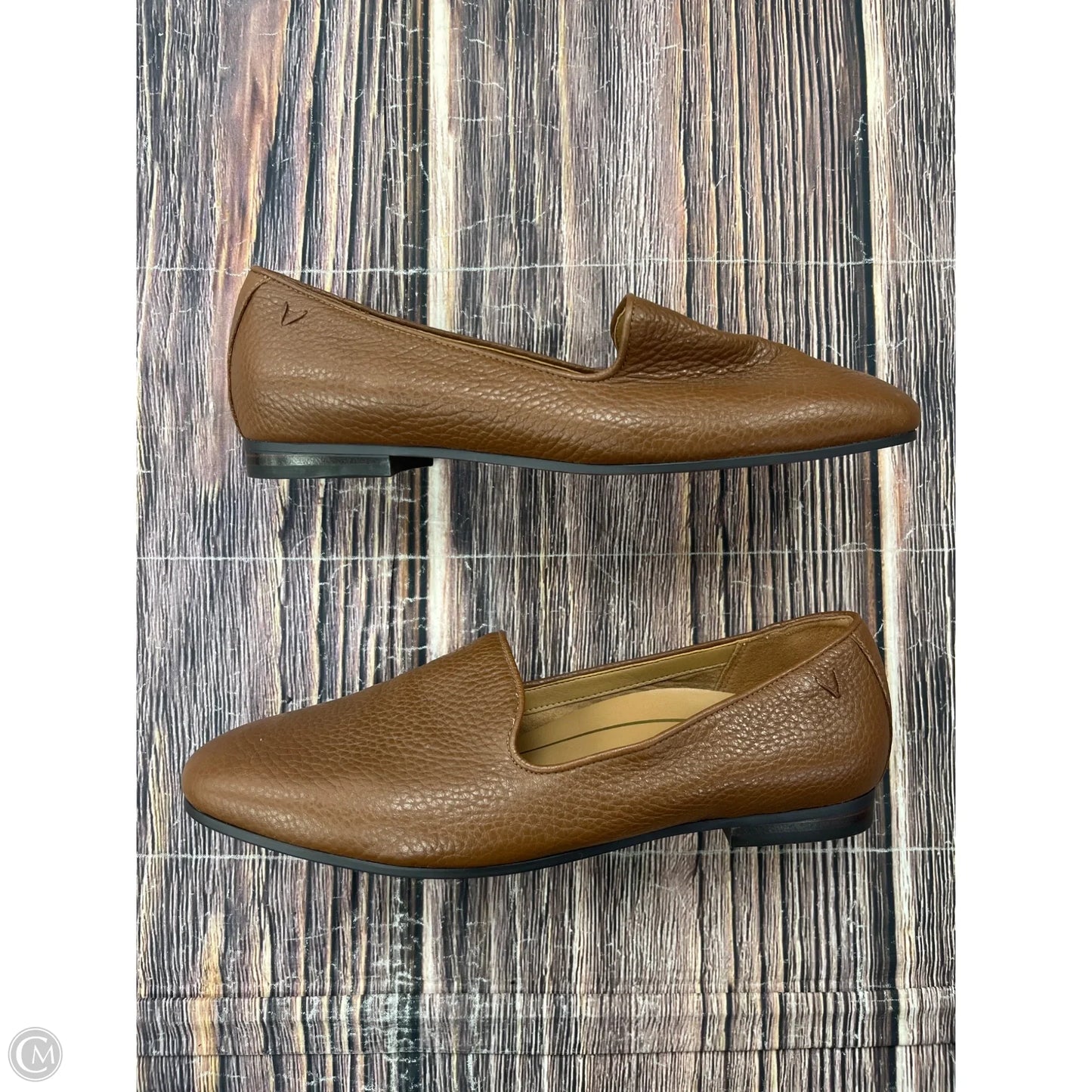 Shoes Flats By Vionic In Tan, Size: 8